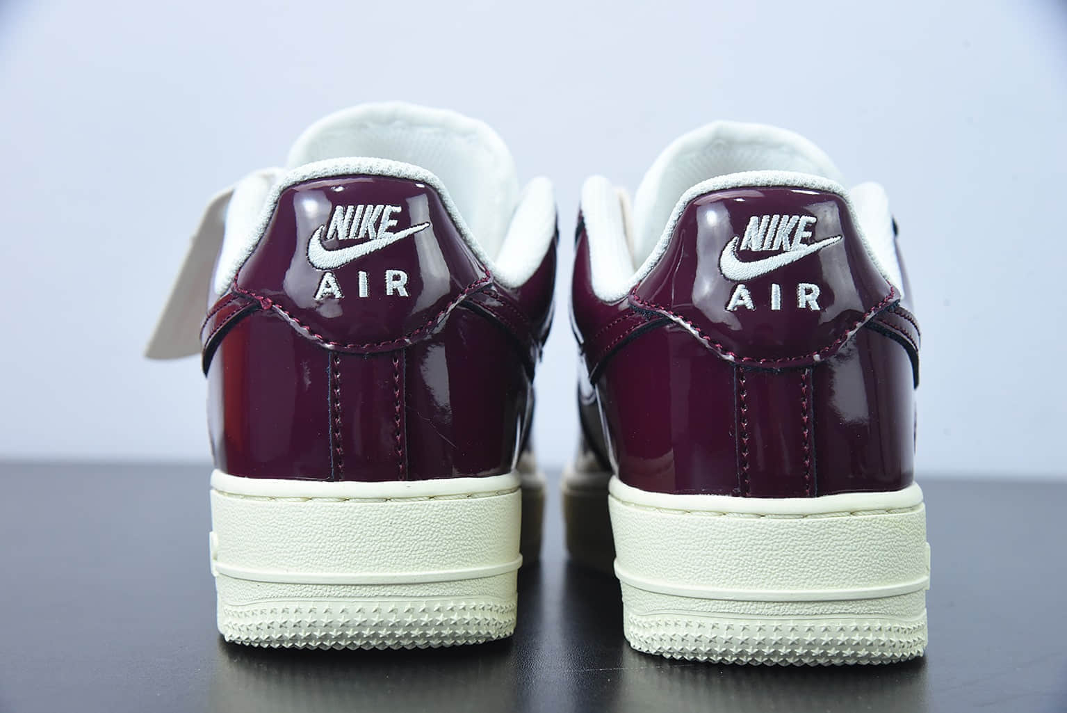 耐克 Nike Air Force1'07 Low 白酒红漆皮 空军一号低帮休闲板鞋纯原版本 货号：DQ8583-100