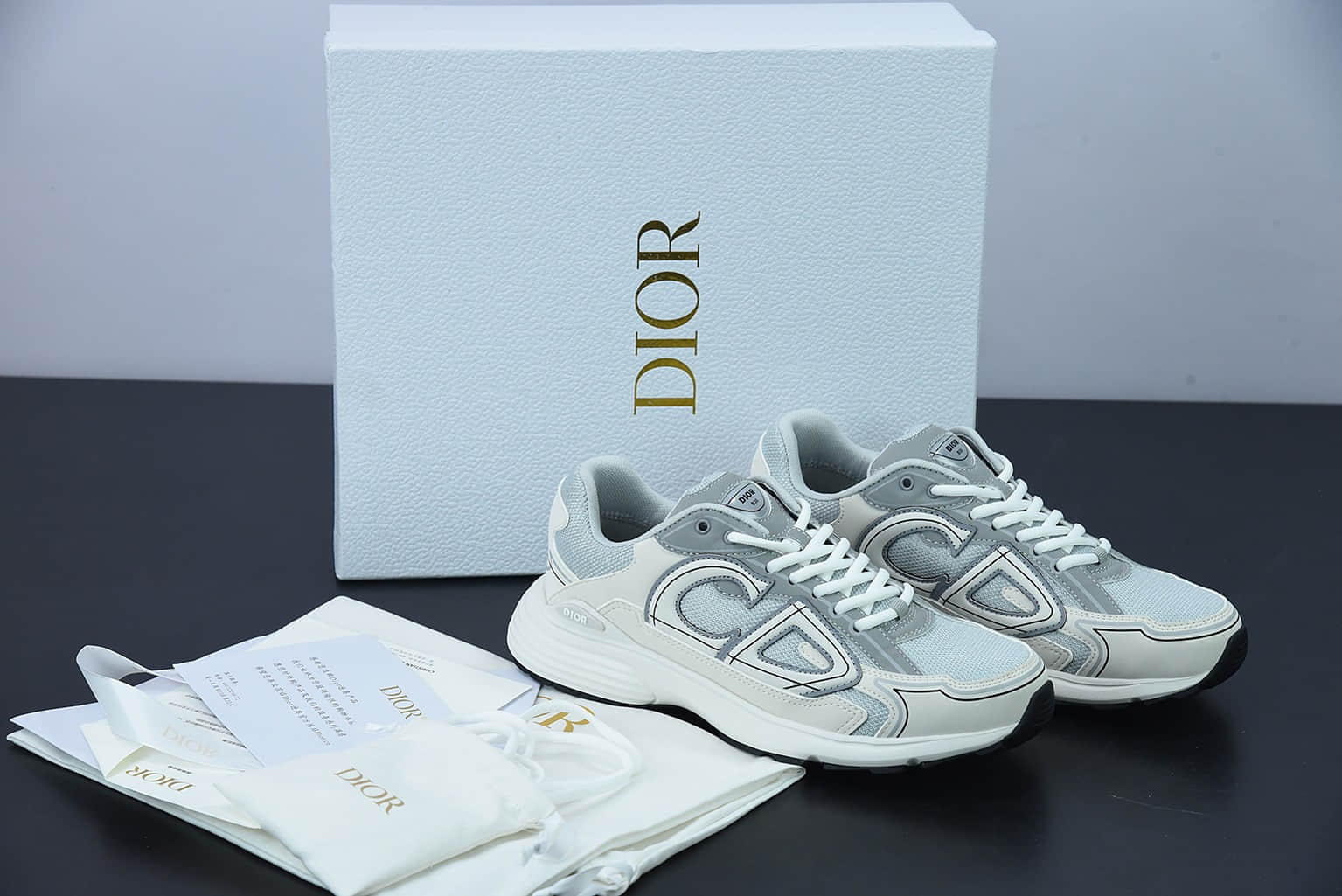 迪奥Dior B30 Microfiber Mesh 全新B30CD系列情侣款运动鞋纯原版本 货号： LY66140
