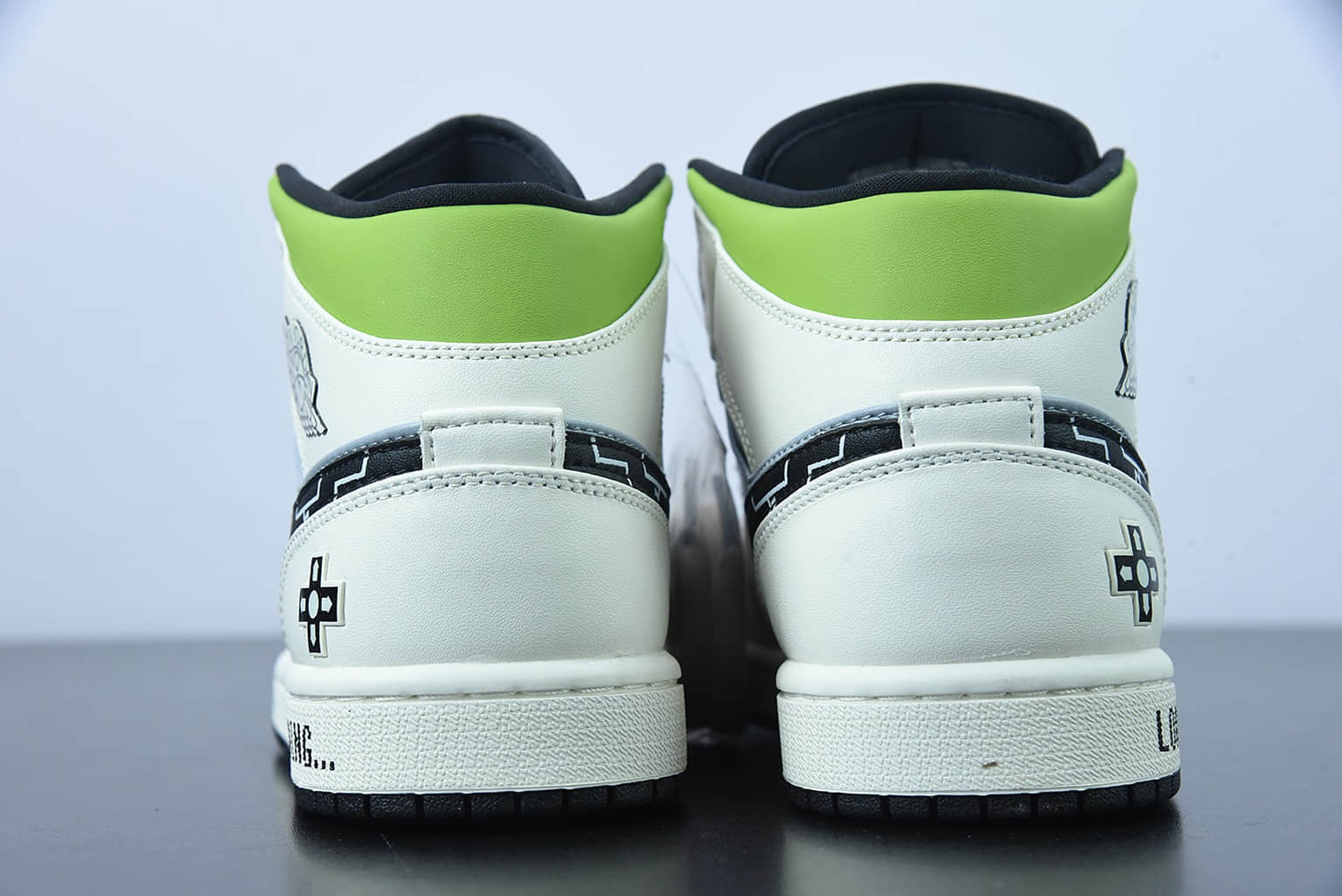乔丹Air Jordan 1 Mid 中帮灰绿电玩立体按键游戏机篮球鞋纯原版本 货号：554725-170