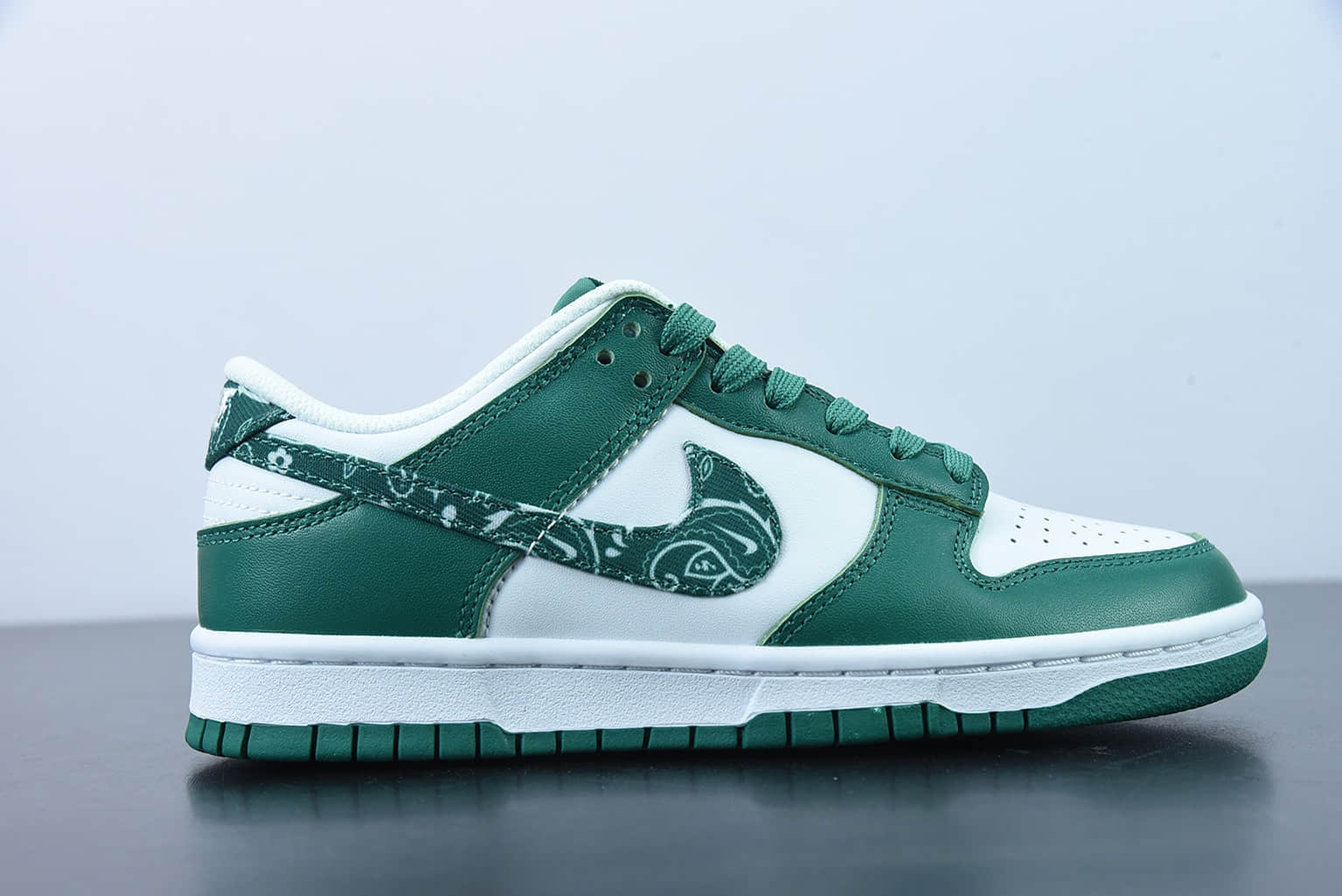 耐克 Nike Dunk Low  Green Paisley 白绿腰果花低帮运动休闲板鞋纯原版本 货号：DH4401-102