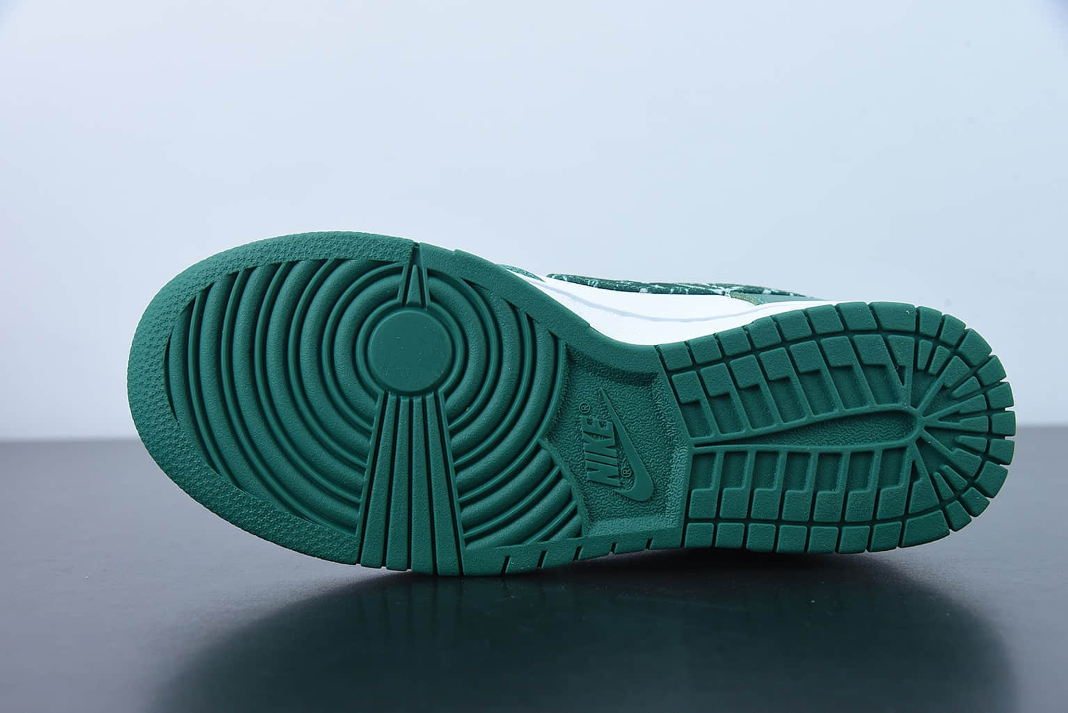 耐克 Nike Dunk Low  Green Paisley 白绿腰果花低帮运动休闲板鞋纯原版本 货号：DH4401-102