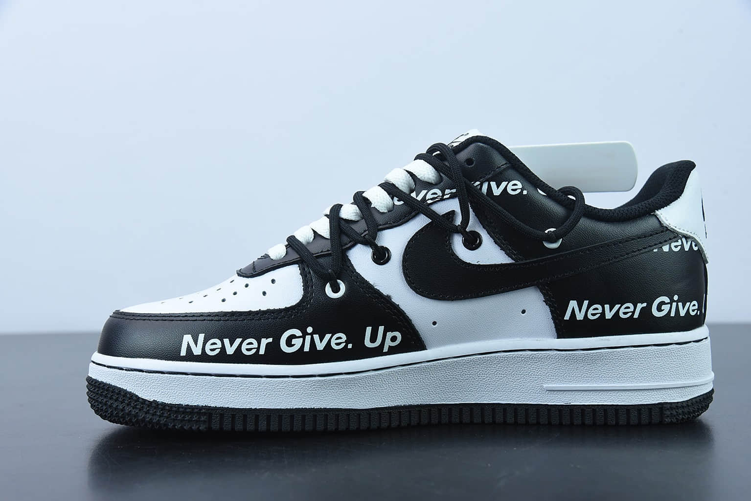 耐克 Nike Off-White™x Nike Air Force 1'07 LowBlackWhite空军一号“OW黑白熊猫登山绑绳”低帮经典百搭休闲运动板鞋纯原版本 货号：CV1724-104