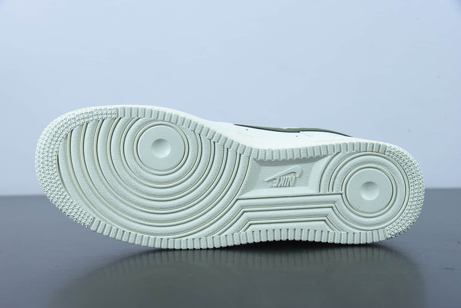耐克 Nike Air Force 1 Low 空军一号米白绿配色低帮百搭休闲运动板鞋纯原版本 货号：CQ5059-110