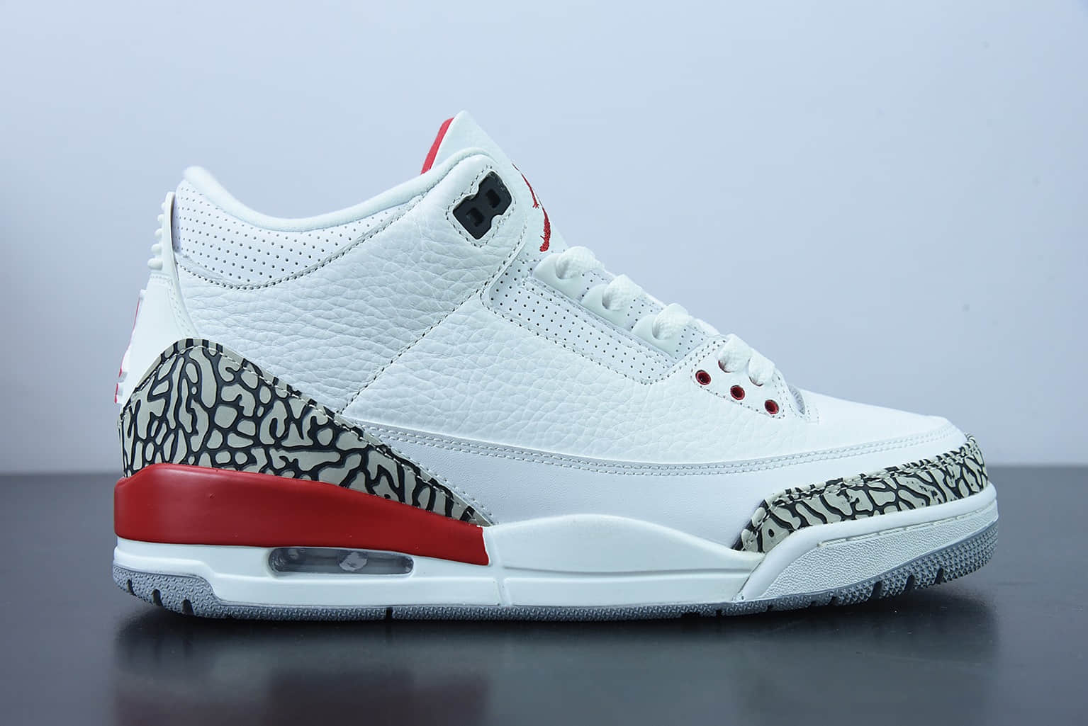 乔丹Air Jordan 3 Retro Hall of Fame 卡特琳娜飓风白红篮球鞋纯原版本 货号：136064-116