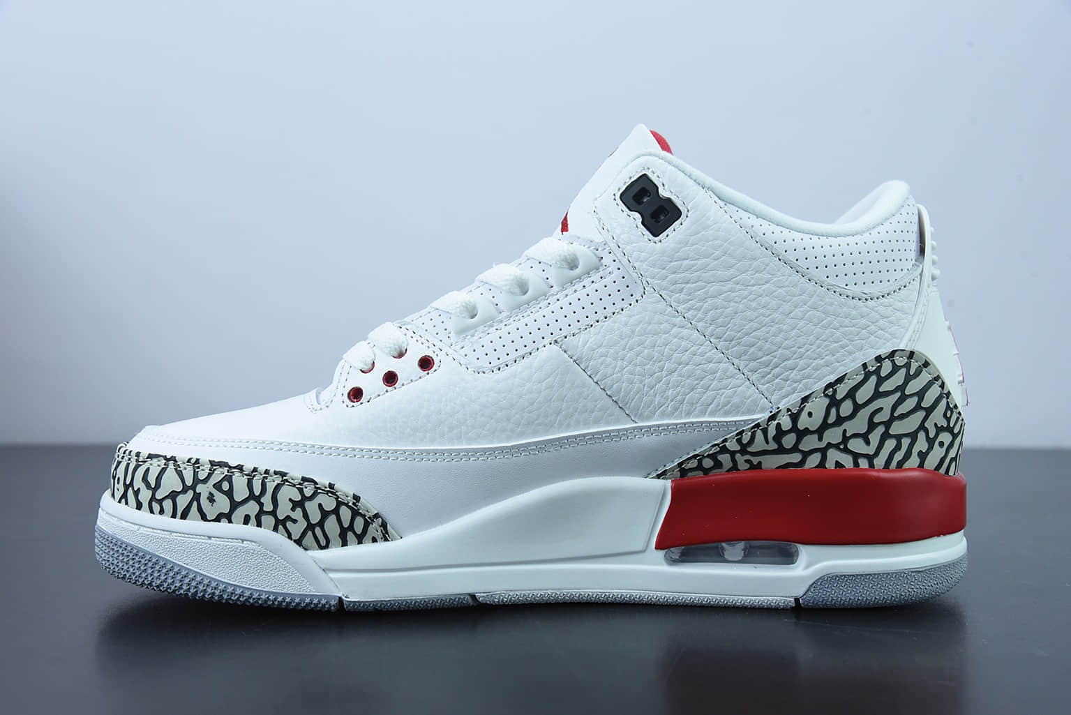 乔丹Air Jordan 3 Retro Hall of Fame 卡特琳娜飓风白红篮球鞋纯原版本 货号：136064-116