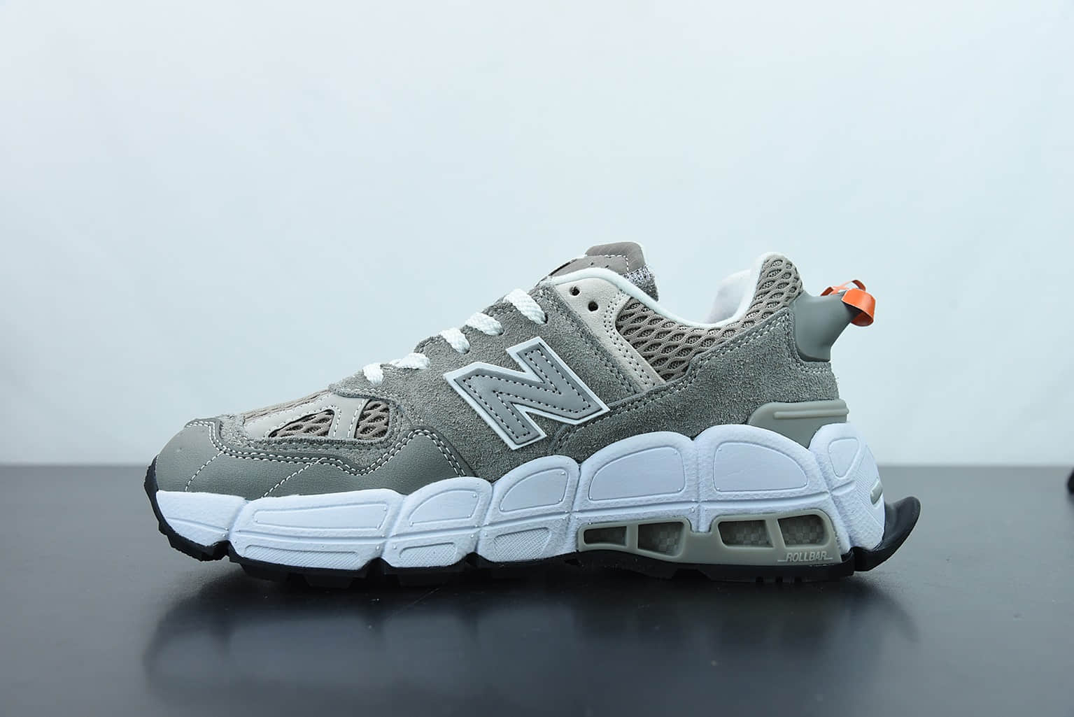 新百伦 New Balance Salehe Bembury x New Balance  Yurt 灰色联名复古休闲跑步鞋纯原版本 货号：MS574YSC