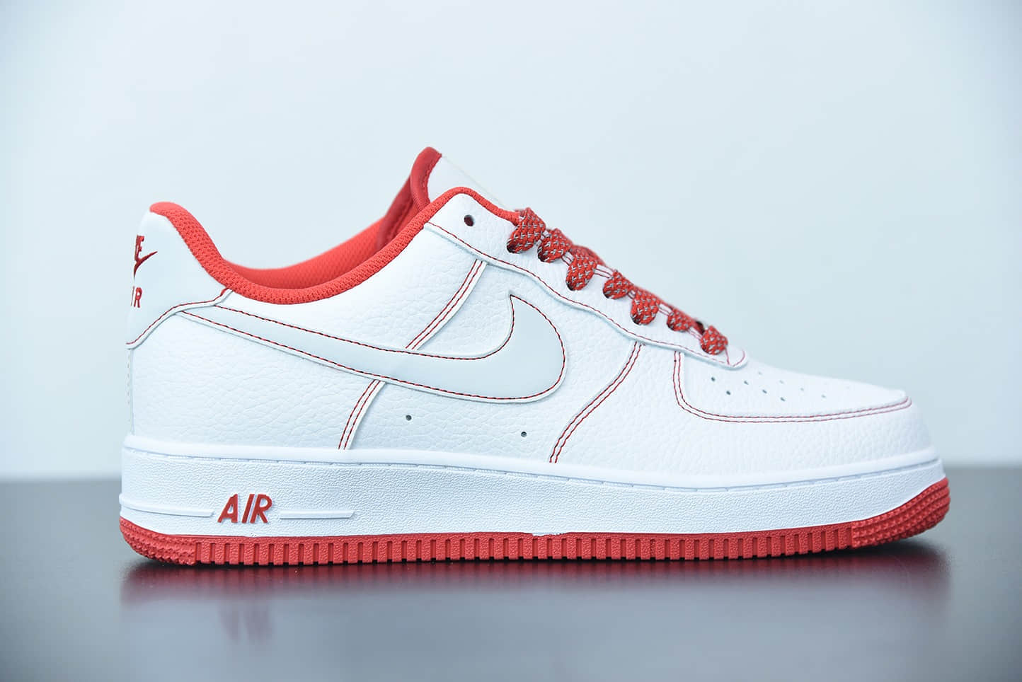 耐克 Nike Air Force 1 '07 马克线2代满天星白红配色空军一号低帮休闲板鞋纯原版本 货号：CN2896-101