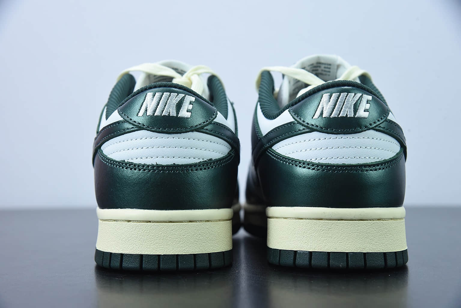 耐克 Nike Dunk Low  Vintage Green 海军绿做旧白绿低帮运动休闲板鞋纯原版本 货号：DQ8580-100