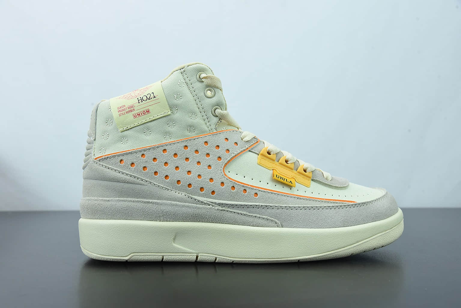 乔丹Air Jordan Union x Air Jordan 2 “Grey Fog” 联名米黄色 AJ2代高帮复古休闲运动文化篮球鞋纯原版本 货号：DN3802-200