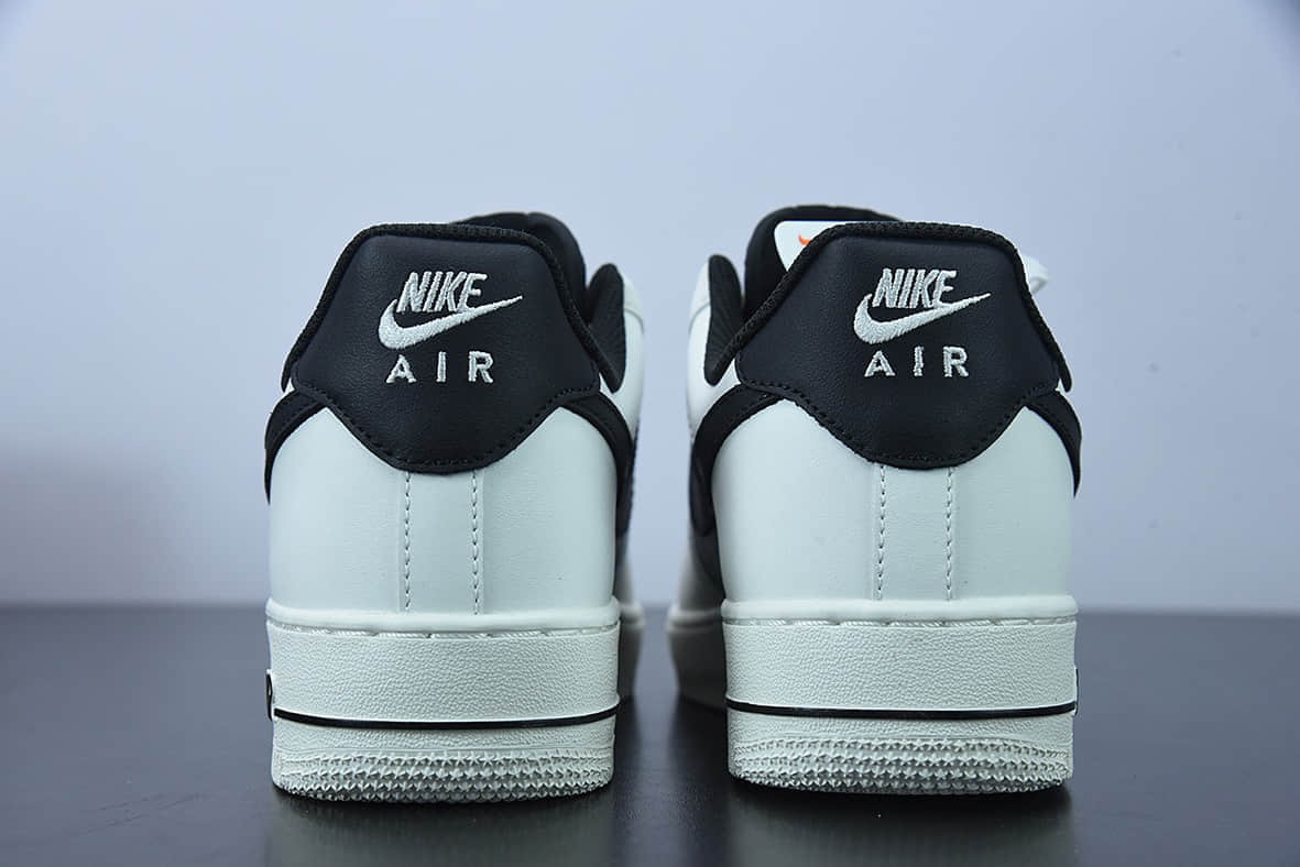 耐克 Nike Air Force 1 Low '07 “米黑灰拼接”低帮空军一号休闲板鞋纯原版本 货号：RS2696-112