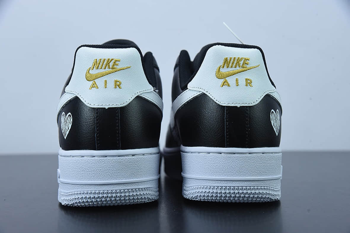 耐克Nike Air Force 1 黑白金爱心款情人节限定小香风空军一号低帮休闲板鞋纯原版本 货号：CZ0270-001