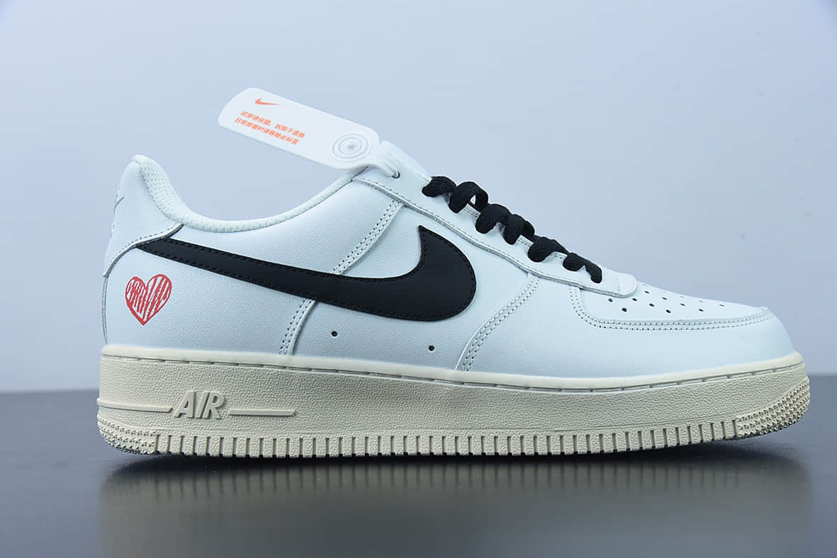 耐克 Nike Air Force 1 Low 空军一号情人节限定苏格兰风格爱心vibe做旧风低帮百搭休闲板鞋纯原版本 货号：CW2288-112