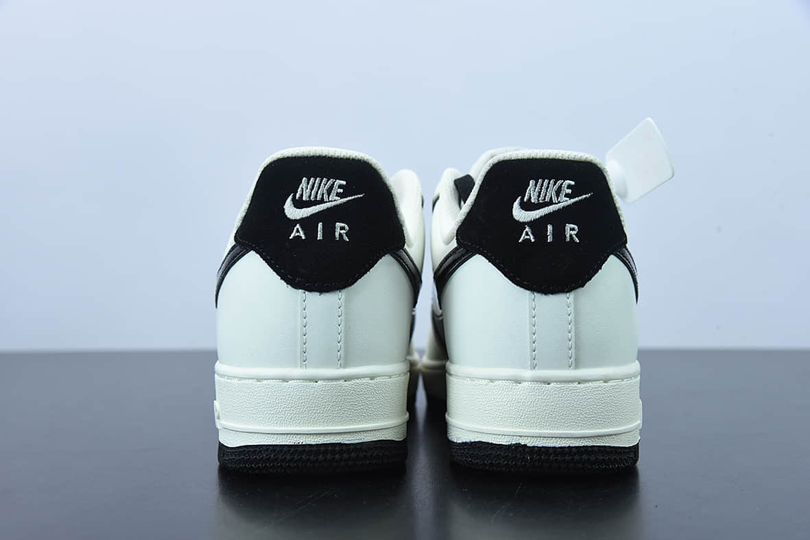 耐克 Nike Air Force 1 Low 亮面炫彩反光空军一号低帮休闲板鞋纯原版本 货号：PG9856-788