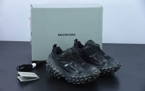 巴黎世家BALENCIAGA Defender Rubber Platform Sneakers全黑做旧卫士系列低帮坦克履带轮胎型越野户外增高厚底休闲运动慢跑鞋纯原版本 货号：685613 W2RA6 1000