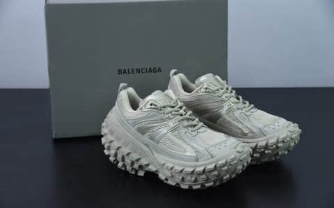 巴黎世家BALENCIAGA Defender Rubber Platform Sneakers卫士系列米灰玫瑰金做旧卡其色低帮坦克履带轮胎型越野户外增高厚底休闲运动慢跑鞋纯原版本 货号：685611W2RA69700