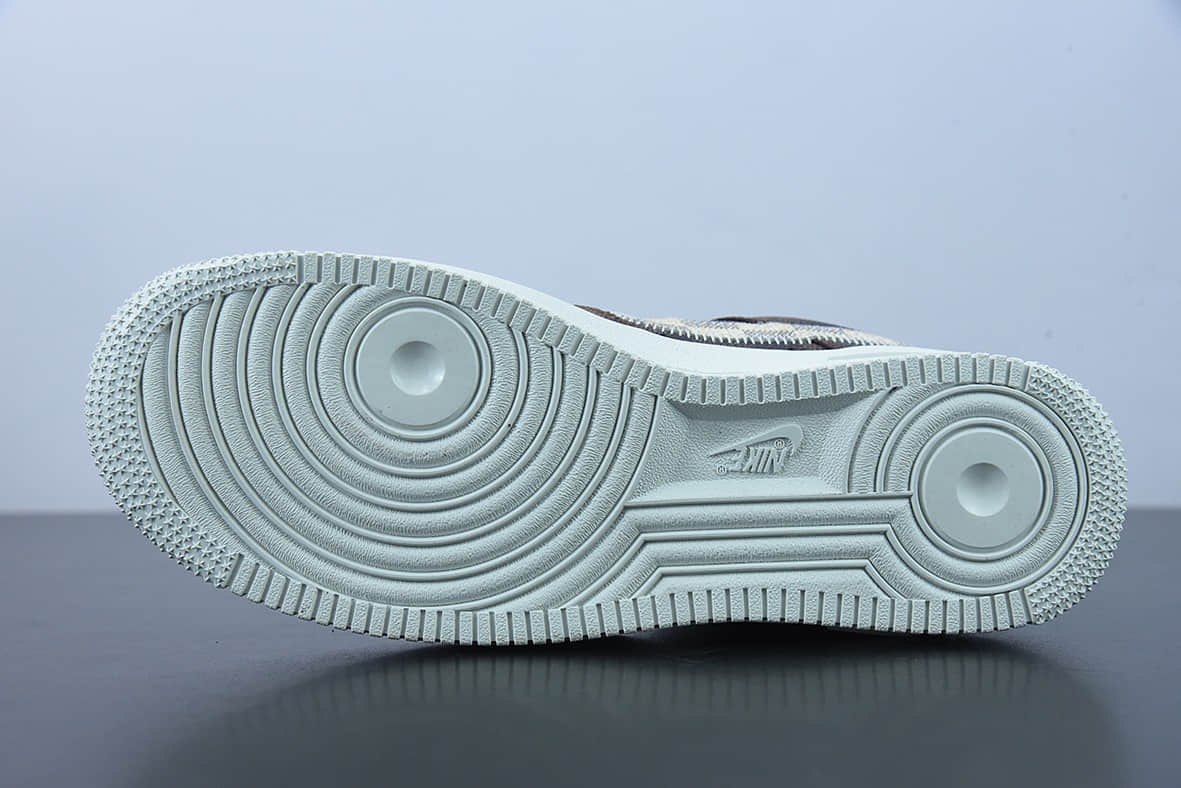 耐克 Nike Louis Vuitton x Nk Air Force 1'07 LV8 LowDamier AzurBrownLV Monogram 空军一号LV联名款老花经典配色低帮板鞋纯原版本 货号：LK0235