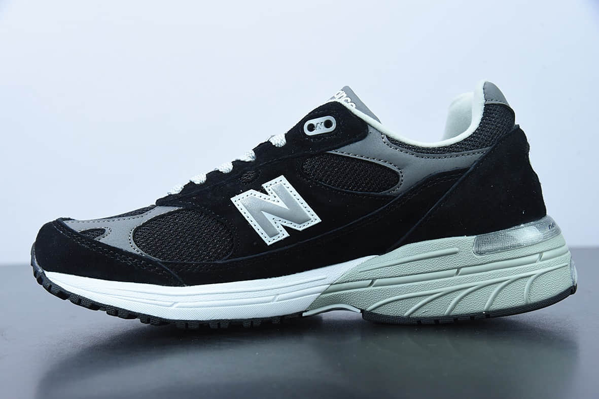 新百伦 New Balance NB Made In USA M993系列黑色美产血统经典复古休闲运动百搭老爹跑步鞋纯原版本 货号：MR993BK