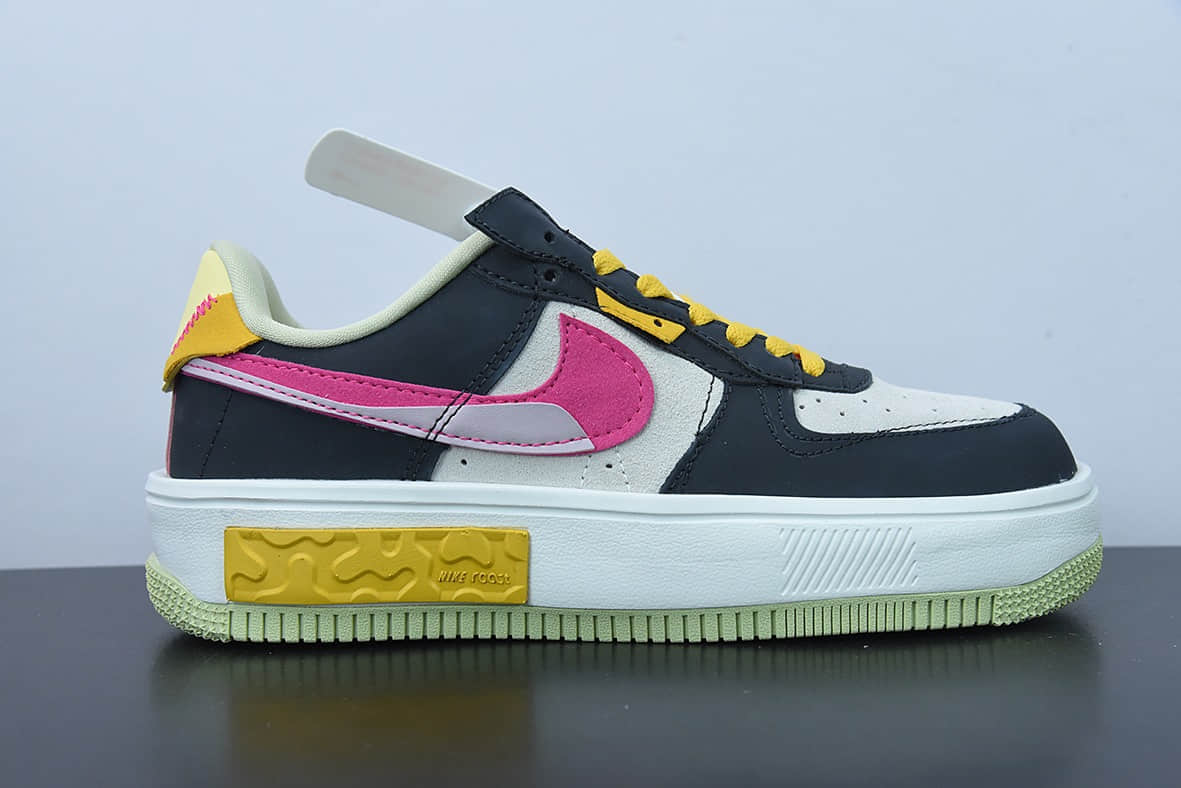 耐克Nike Air Force 1 Fontanka “黑白粉” 丰塔卡系列空军一号低帮休闲板鞋纯原版本 货号：DR7880-001