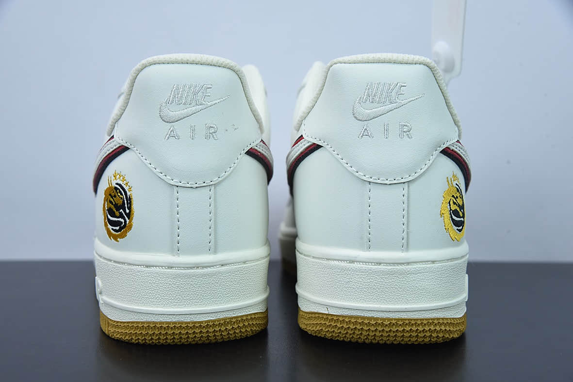 耐克Nike Air Force 1 '07 Low 中国龙中国男篮限定款空军一号低帮休闲板鞋纯原版本 货号：CH9686-668