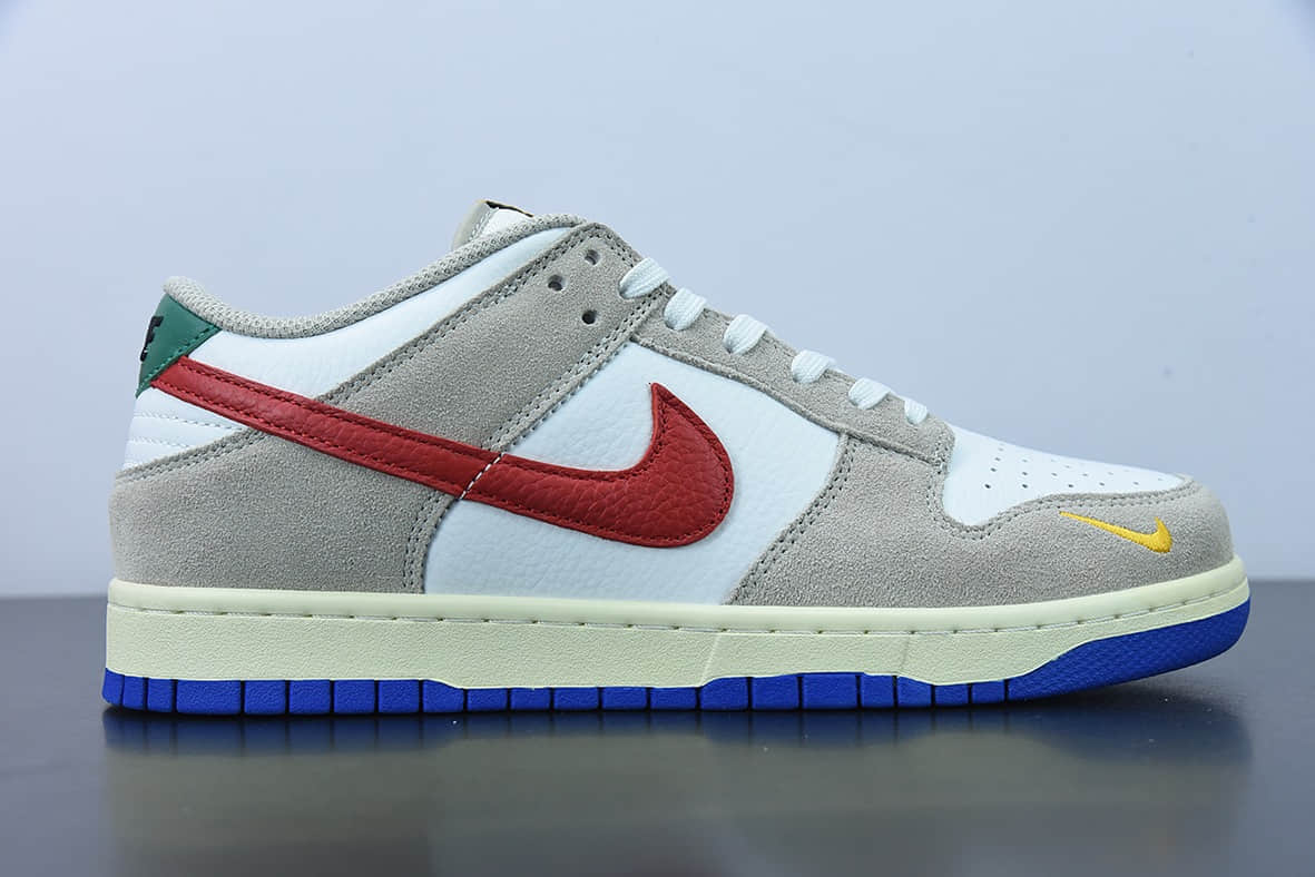 耐克 Nike SB Dunk Low 联名款米白红SB低帮运动休闲板鞋纯原版本 货号：DX6037-781