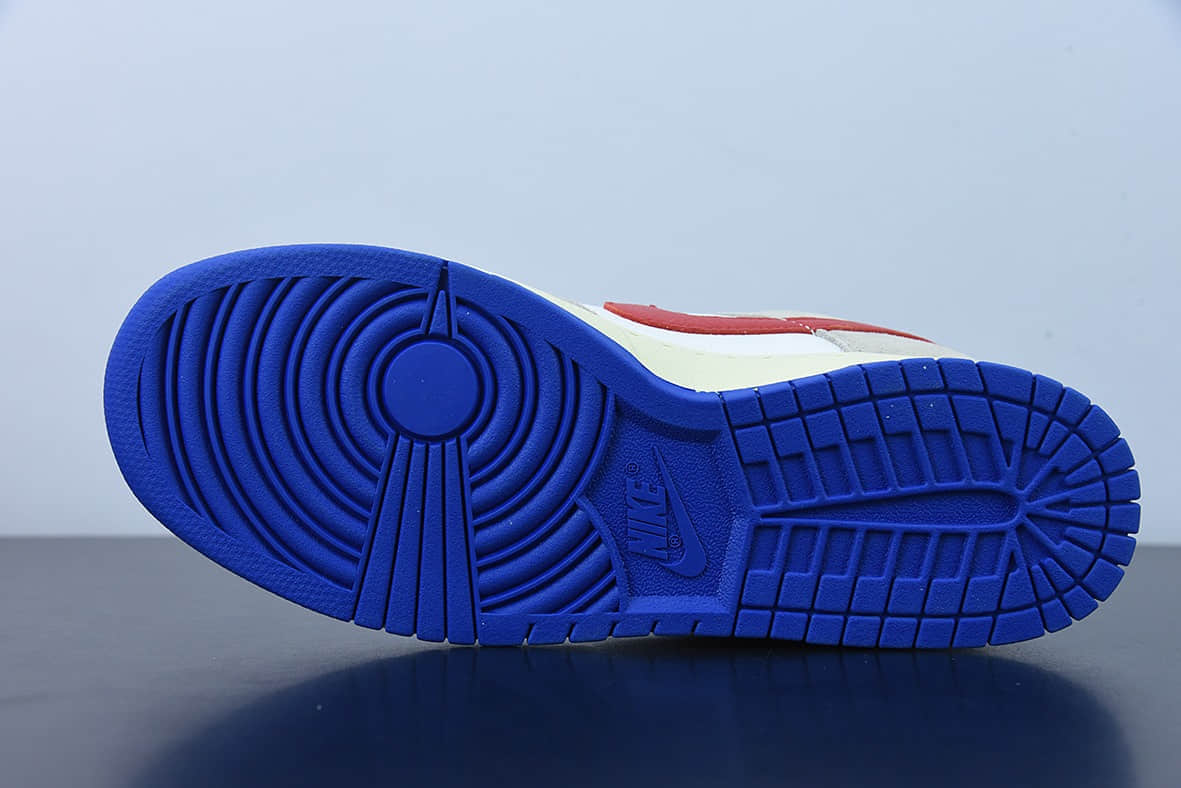 耐克 Nike SB Dunk Low 联名款米白红SB低帮运动休闲板鞋纯原版本 货号：DX6037-781