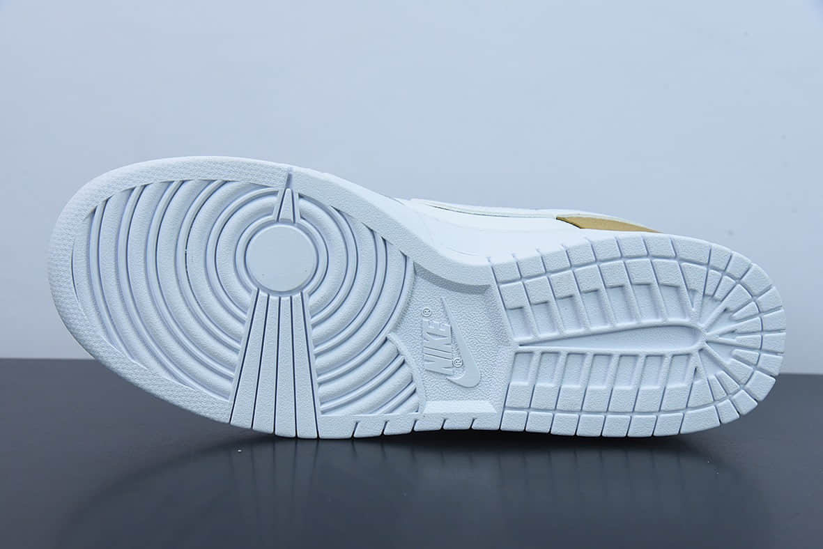 耐克Nike Dunk SB Low Metallict 金银白 SB扣篮系列低帮休闲运动滑板鞋纯原版本 货号：DH4403-700