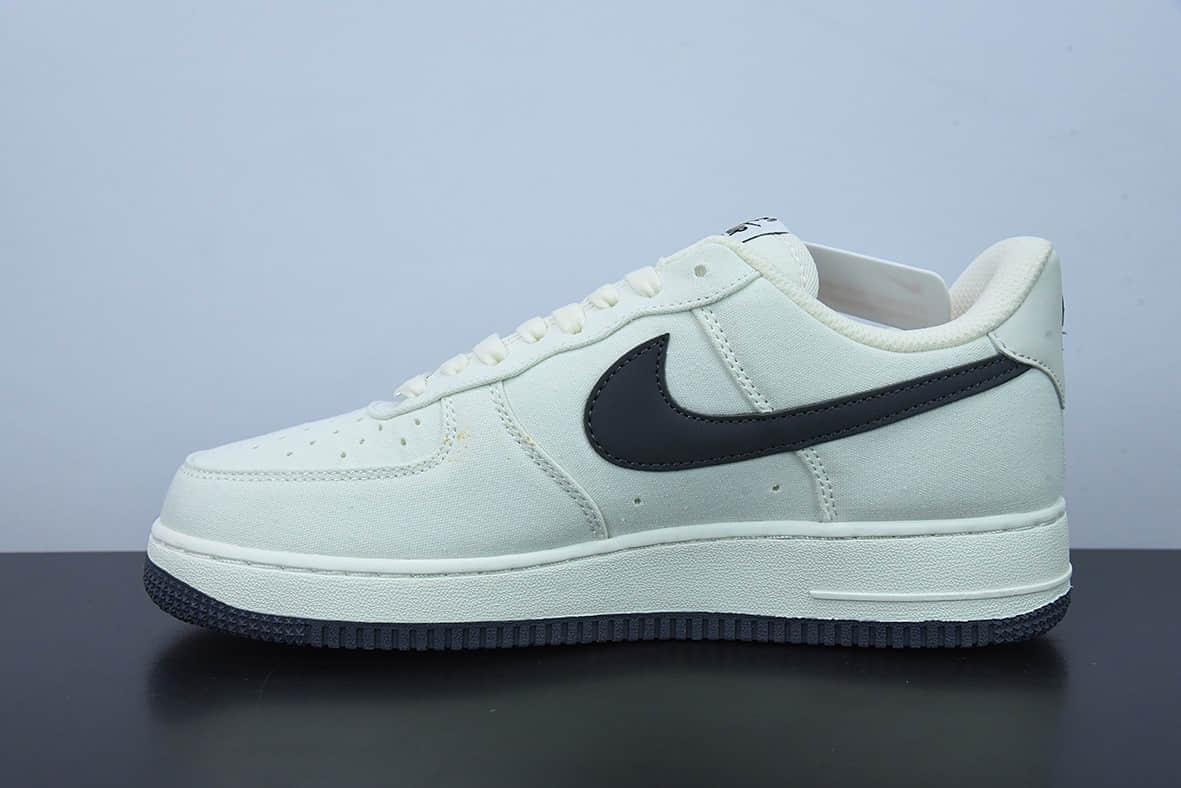 耐克NIke Air Force 1 '07 米深灰3M反光版空军一号低帮休闲板鞋纯原版本 货号：DG2296-007