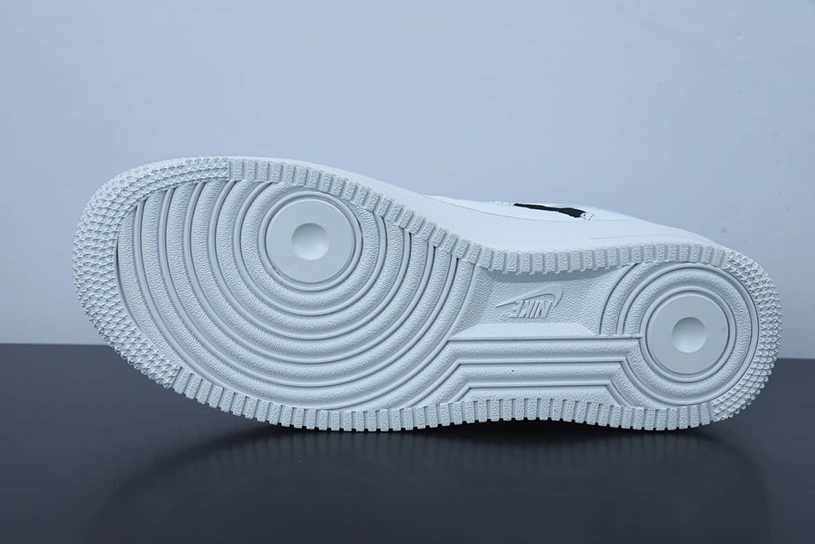 耐克Nike Air Force 1 Low 白黑抽绳空军一号低帮运动休闲板鞋纯原版本 货号：DH4408-103