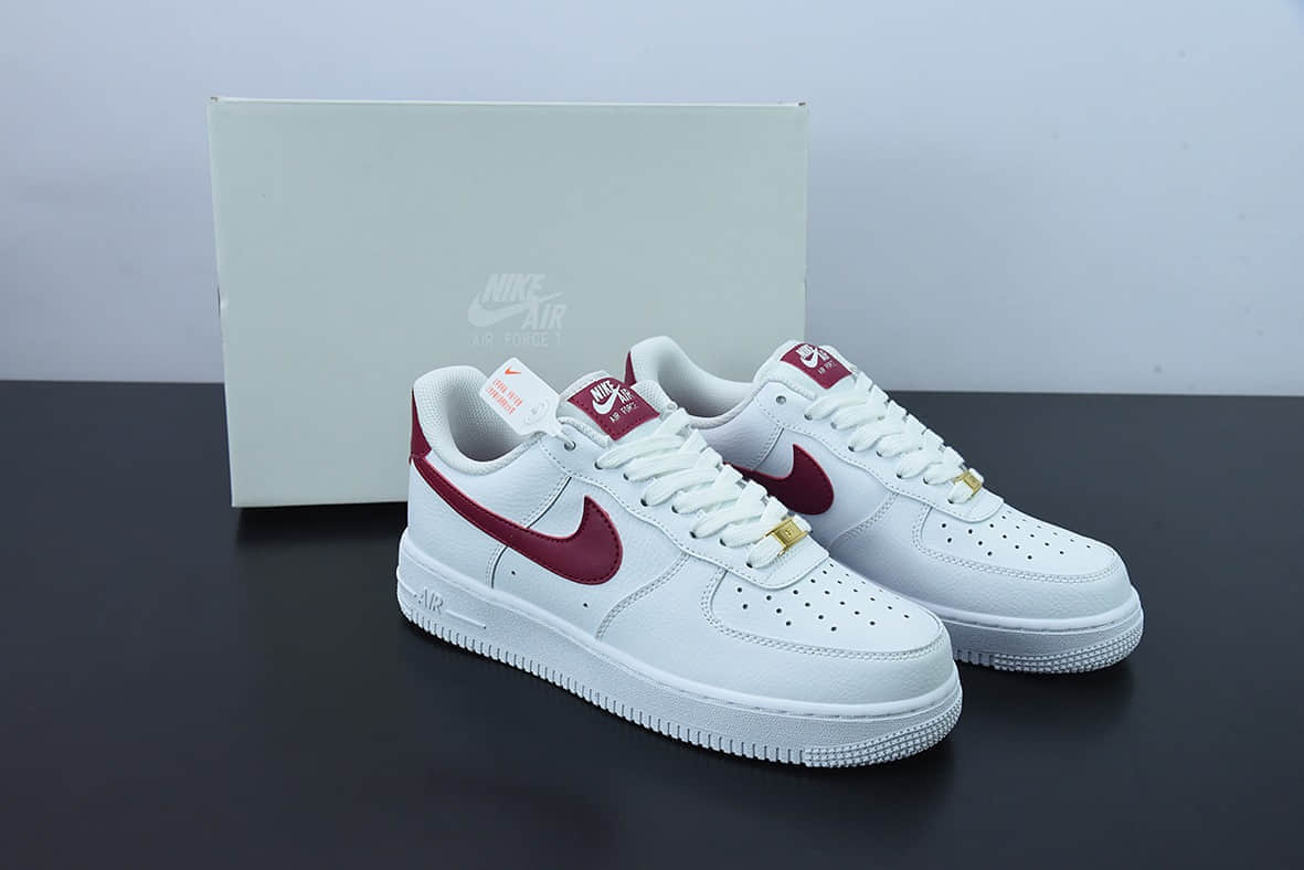 耐克Nike Air Force 1 07 白酒红空军一号低帮休闲板鞋纯原版本 货号：315115-154