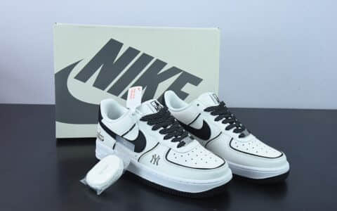 耐克Nike Air Force 1 x NY Yankee美国榄球洋基队米白黑边NY印花空军一号低帮休闲板鞋纯原版本 货号：BS8806-511