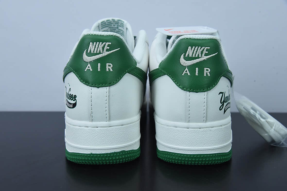 耐克Nike MLB x Nike Air Force 1 '07 Low NY白绿印花联名款空军一号低帮休闲板鞋纯原版本 货号：BS8806-533