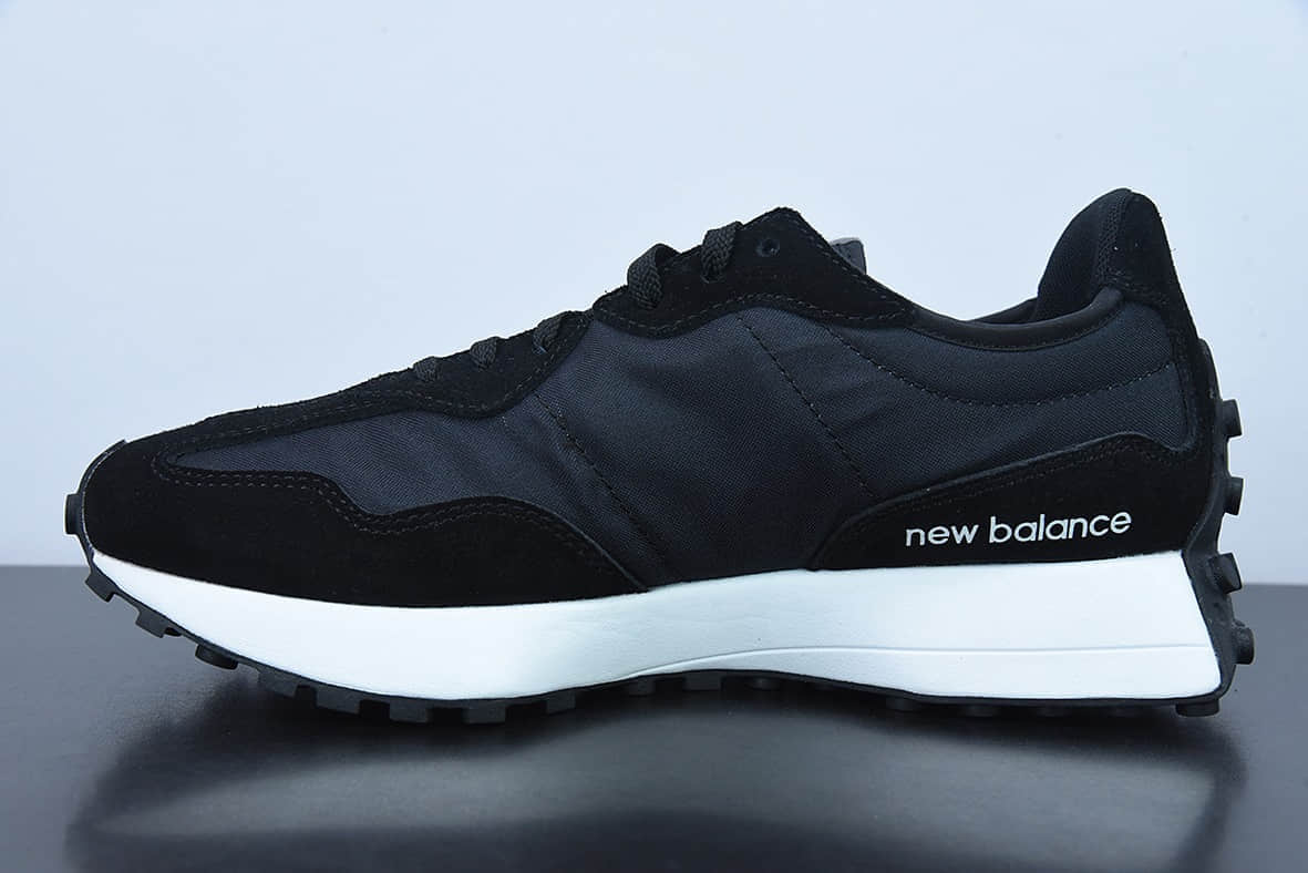 新百伦New Balance NB327系列黑白色复古休闲运动慢跑鞋纯原版本 货号：MS327CPG
