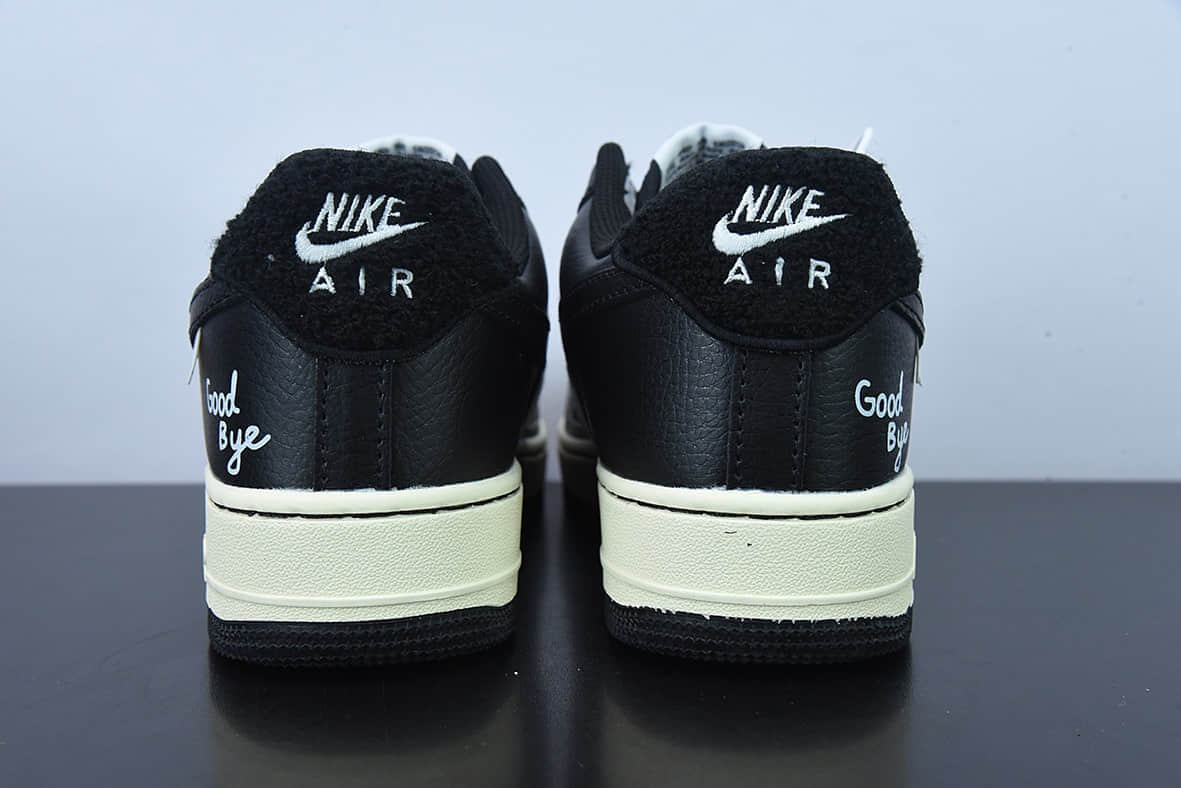 耐克Nike Air Force 1 Low’07  黑白字母印花空军一号低帮休闲板鞋纯原版本 货号：DO5220-168