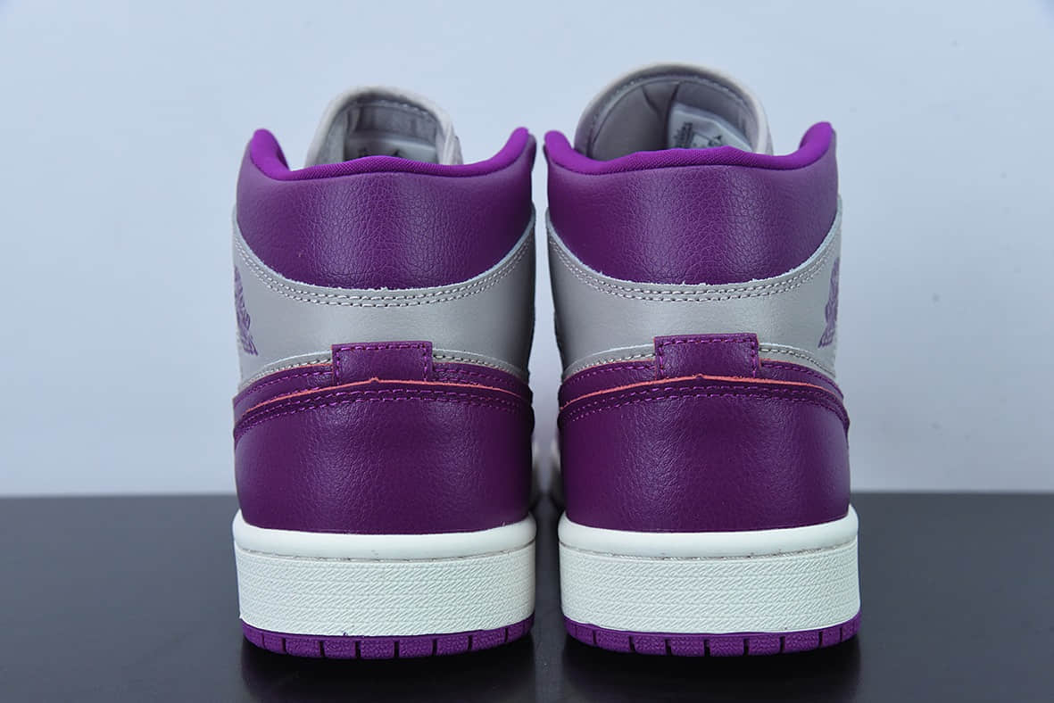 乔丹Air Jordan 1 Mid Magenta AJ1灰紫中帮耐磨篮球鞋纯原版本 货号：BQ6472-501