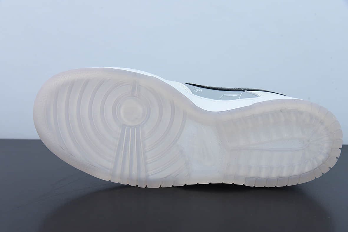 耐克Nike SB Dunk LowGame ConsoleLoading奶白黑雾霾蓝游戏印花扣篮系列低帮休闲板鞋纯原版本 货号：DD1768-400