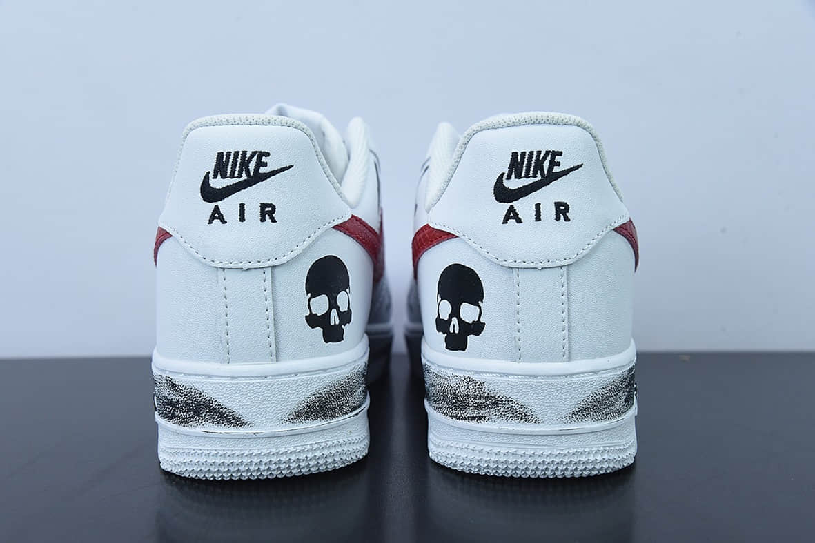 耐克Nike Air Force 1 金刚涂鸦空军一号低帮运动休闲板鞋纯原版本 货号：CW2288-111