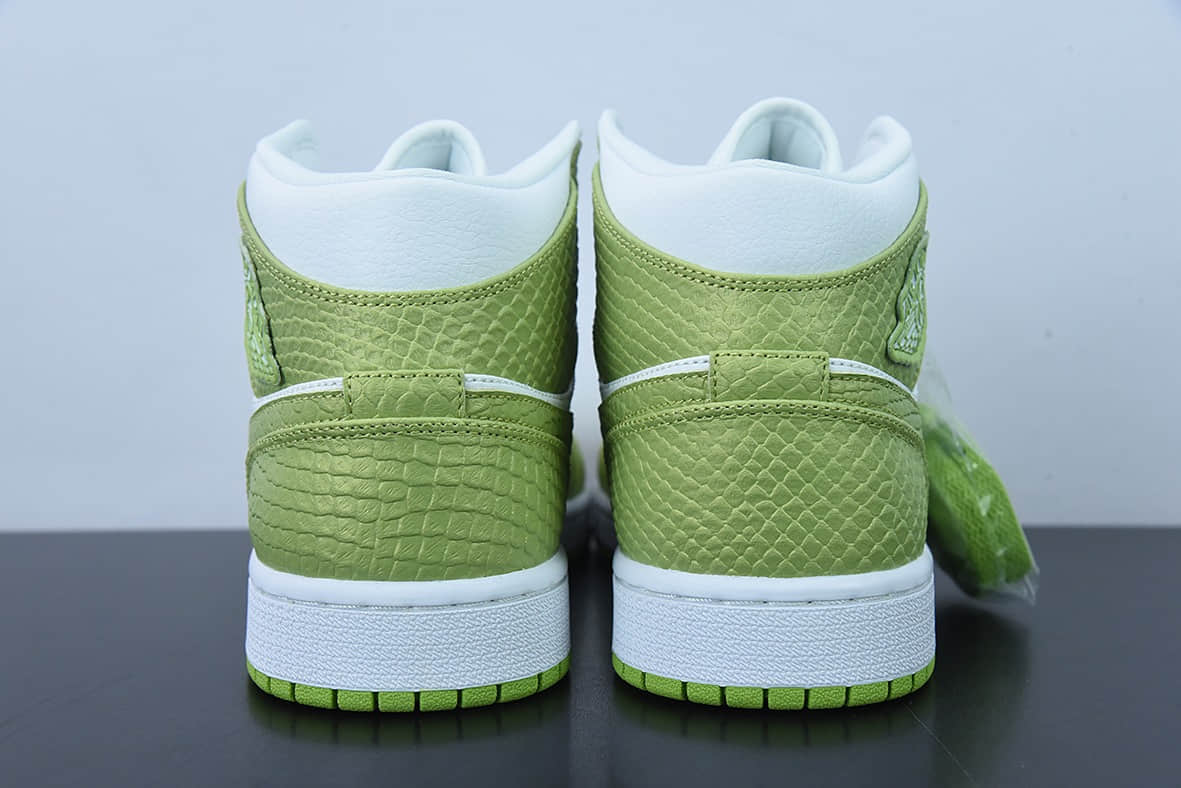 乔丹Air Jordan 1 Mid SE Green Python 绿蛇纹中帮篮球鞋纯原版本 货号：DV2959-113
