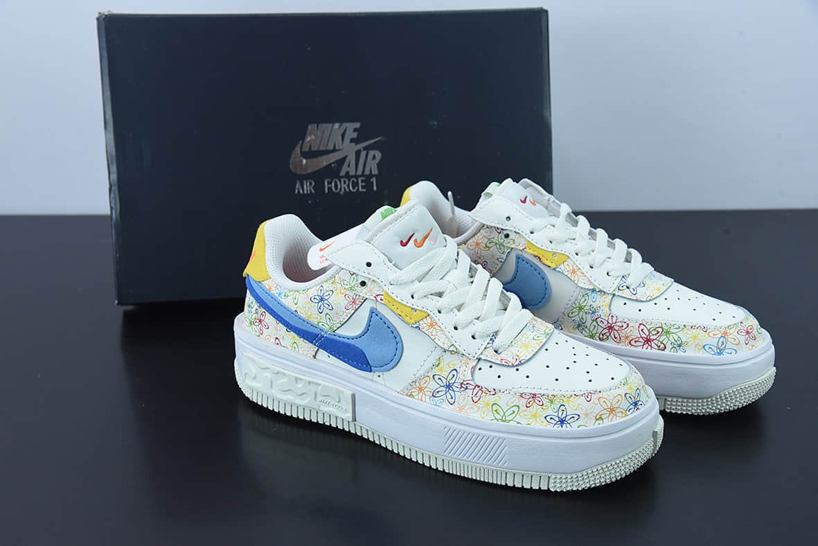 耐克Nike Wmns Air Force 1 FontankaFlowers错位解构白蓝黄彩花卉涂鸦空军一号丰塔卡系列低帮休闲板鞋纯原版本 货号：DV3211-100