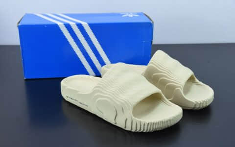 阿迪达斯Adidas Original Adilette 22 SlideMagic Lime莱特22代米白色系列山脊造型椰子风沙滩涉水百搭运动穿搭拖鞋纯原版本 货号：GX6946