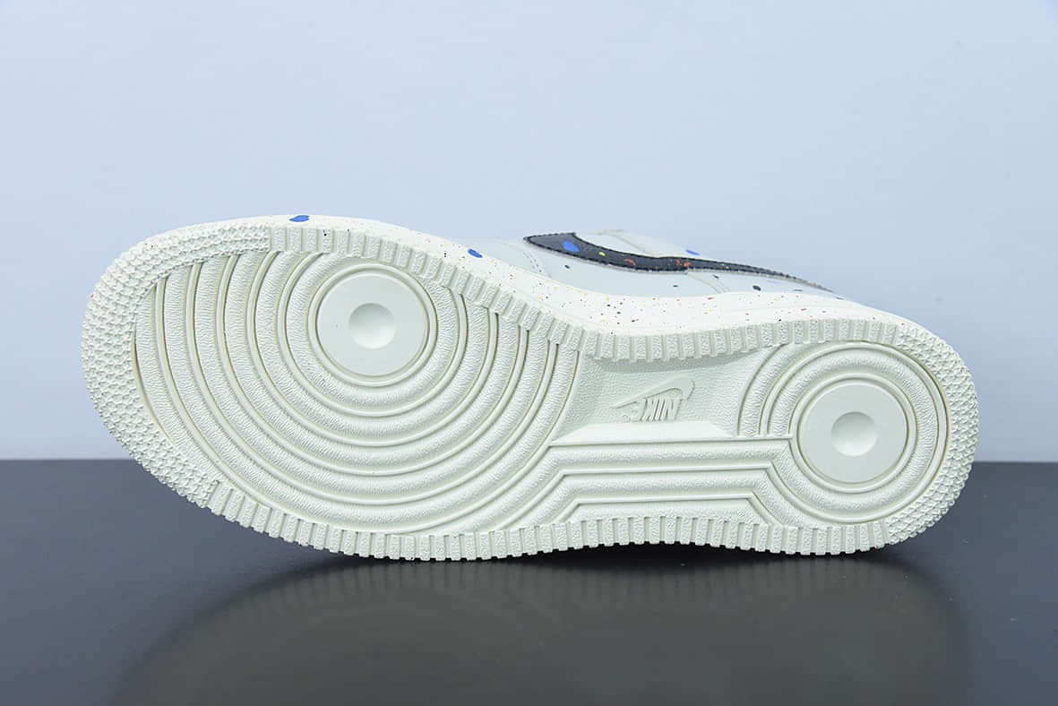 耐克Nike Air Force 1’07Paint Splatter皮革泥灰黑彩泼墨空军一号经典低帮百搭休闲运动板鞋纯原版本 货号：CZ0339-001