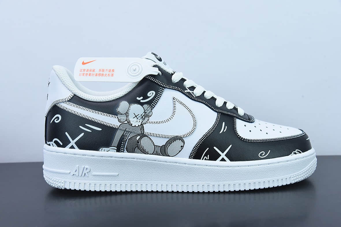 耐克Nike Kaws x Nk Air Force 1 07 LowKaws黑白冷灰蓝遮眼公仔空军一号联名款低帮休闲板鞋纯原版本 货号：CW2288-777