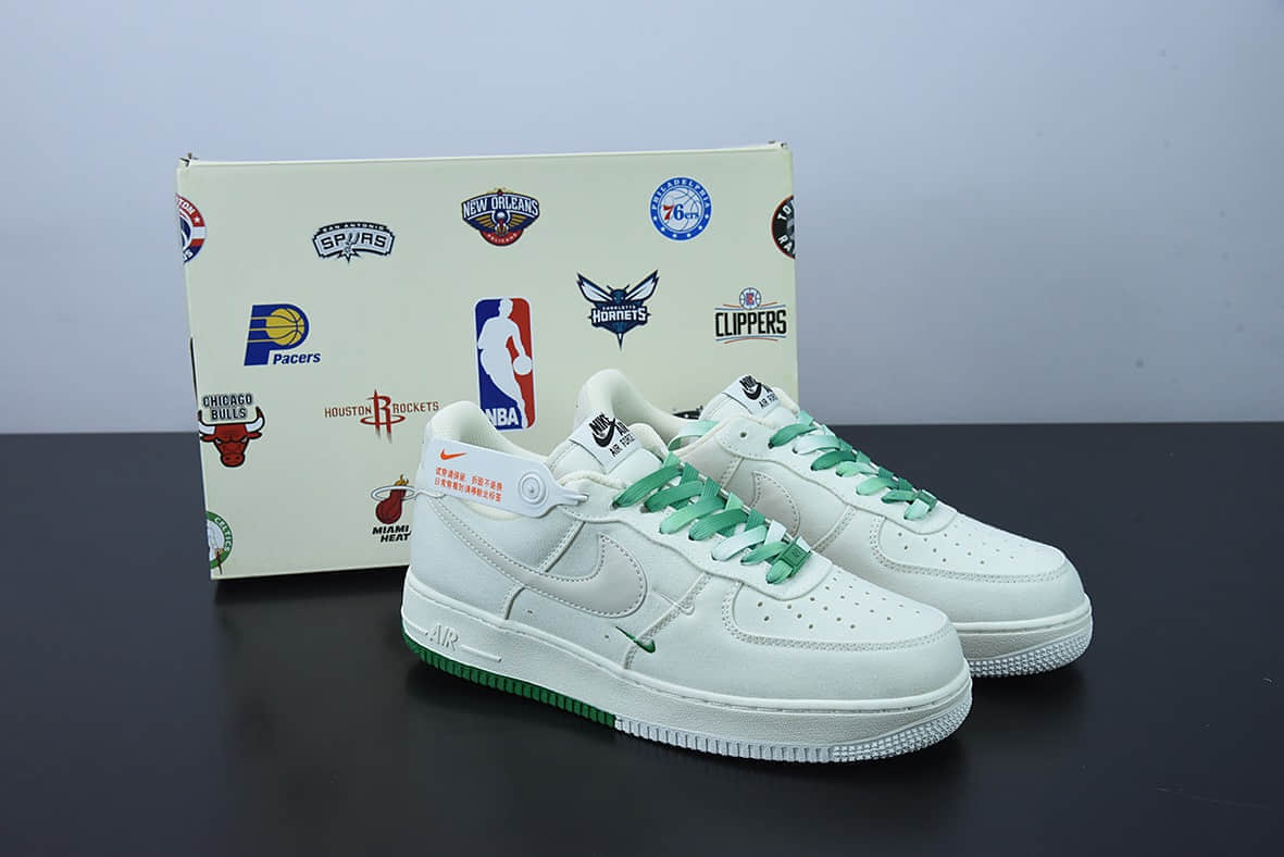 耐克Nike Air Force 1’07 Low QSSailGreen 白绿波士顿空军一号经典休闲板鞋纯原版本 货号：NA2022 002