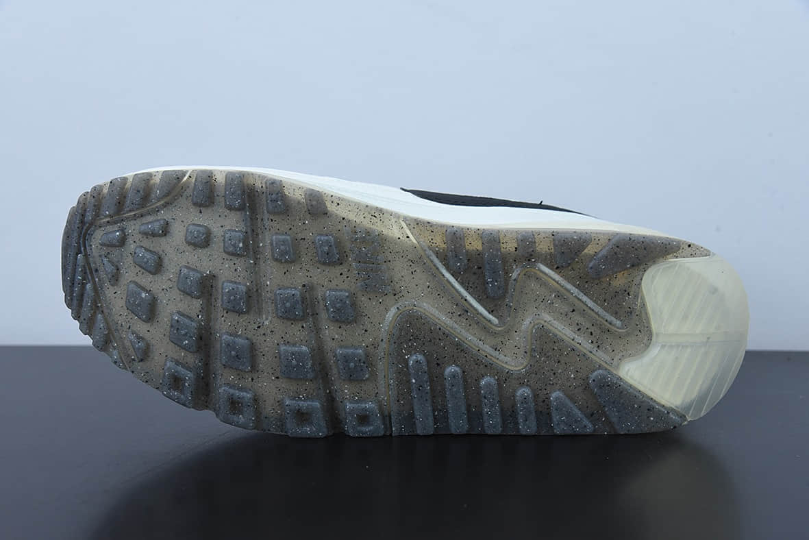 耐克Nike Off White™ x Air Max 90 AM90Nike Air Max 90 Terrascape 鞋型白色气垫跑鞋纯原版本 货号：DH2973-100