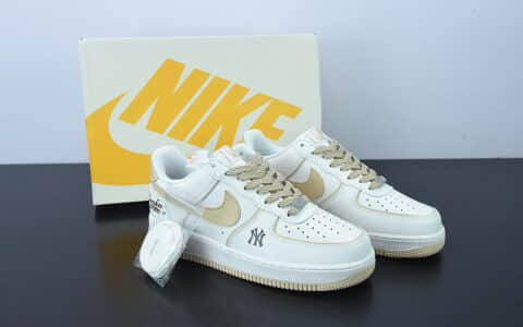 耐克Nike MLB x Nike Air Force 1 LowMLBKhaki联名款皮革米白卡其边NY印花空军一号低帮休闲板鞋纯原版本 货号：BS8806-555