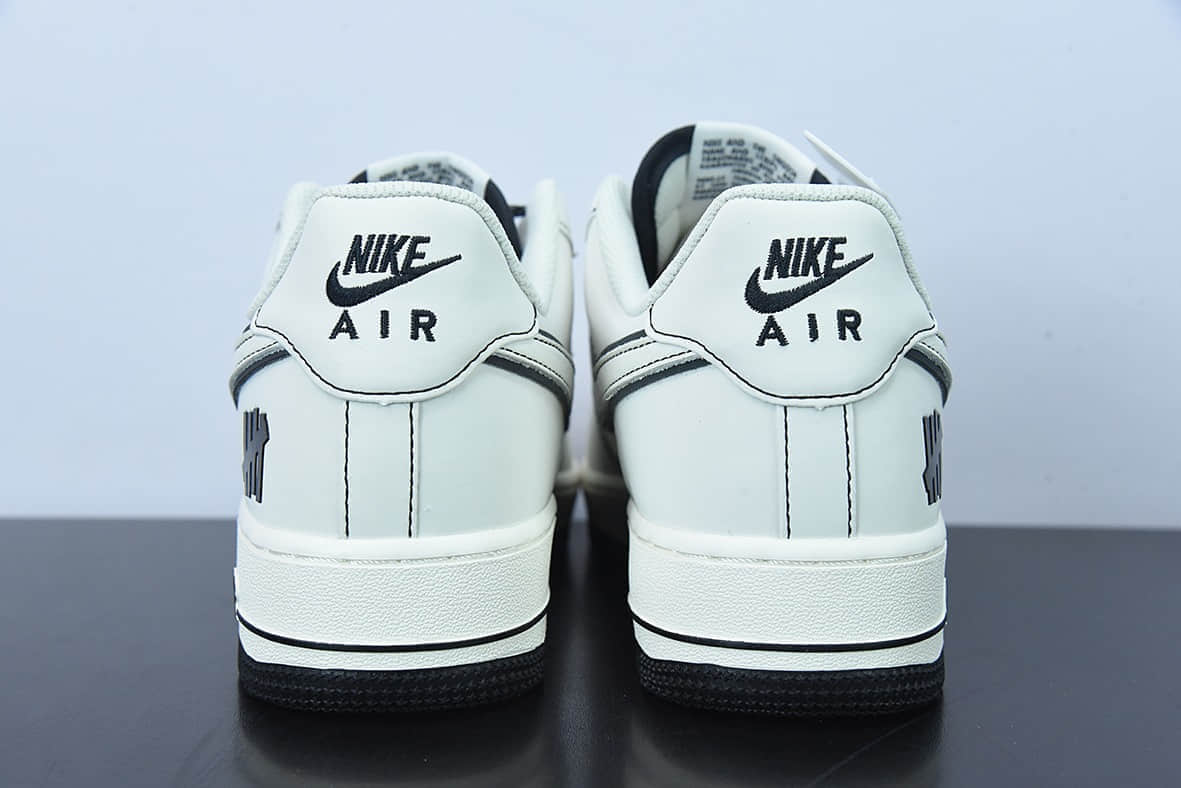 耐克Nike UNDEFEATED x NK Air Force 1´07BeigeBlack 3M皮革米白黑五杠3M反光空军一号低帮休闲板鞋纯原版本 货号：HL5263-896