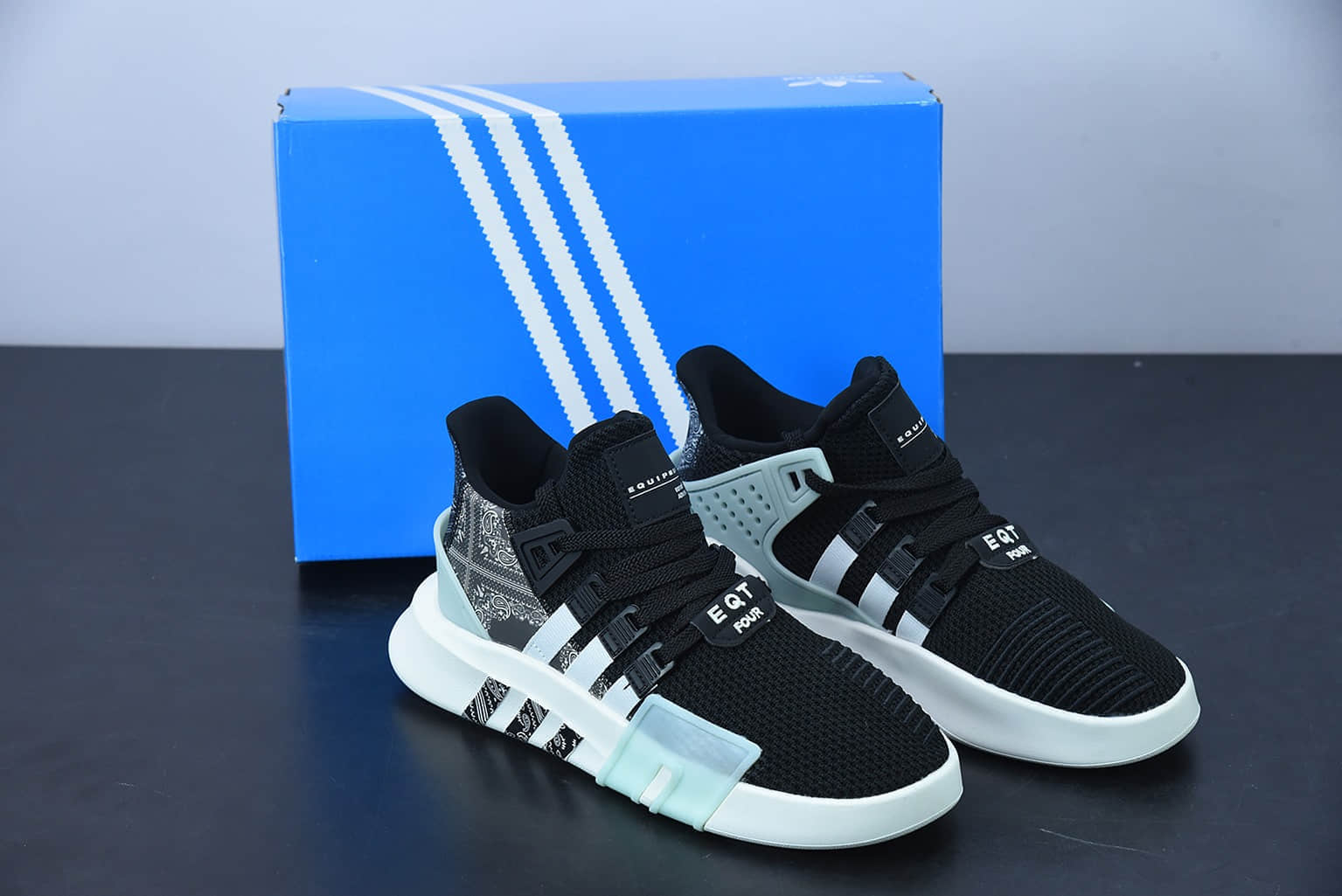 阿迪达斯Adidas EQT BASK ADV支撑者系列黑蓝腰果花 透气轻便复古慢跑鞋纯原版本 货号：FW4536