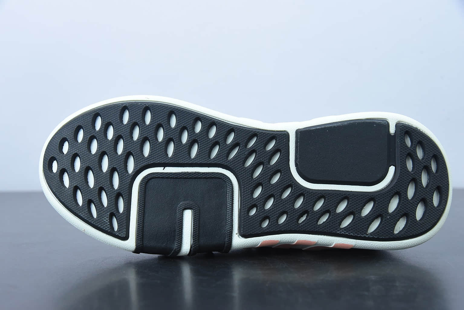 阿迪达斯Adidas EQT BASK ADV支撑者系列黑粉色透气轻便复古慢跑鞋纯原版本 货号：G54480