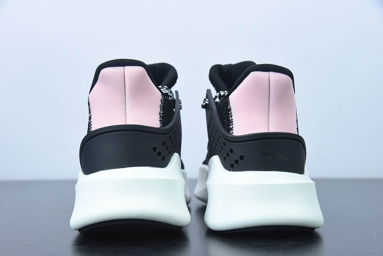 阿迪达斯Adidas EQT BASK ADV支撑者系列黑粉色透气轻便复古慢跑鞋纯原版本 货号：G54480
