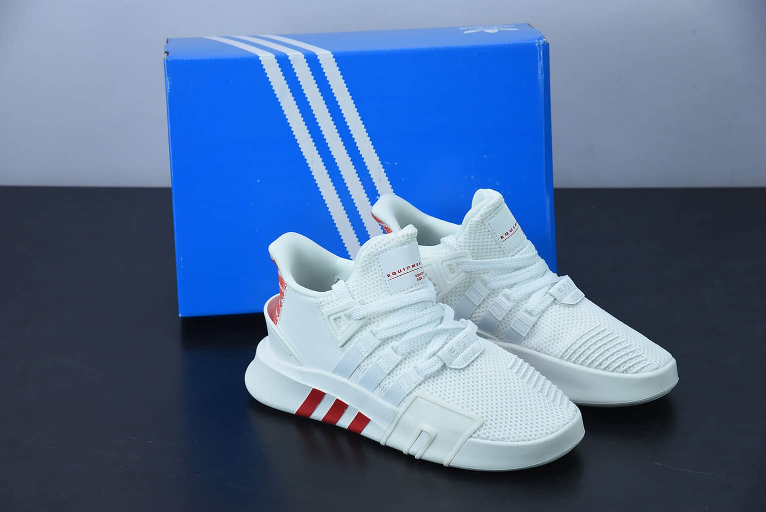 阿迪达斯Adidas EQT BASK ADV支撑者系列白红色透气轻便复古慢跑鞋纯原版本 货号：CQ2992