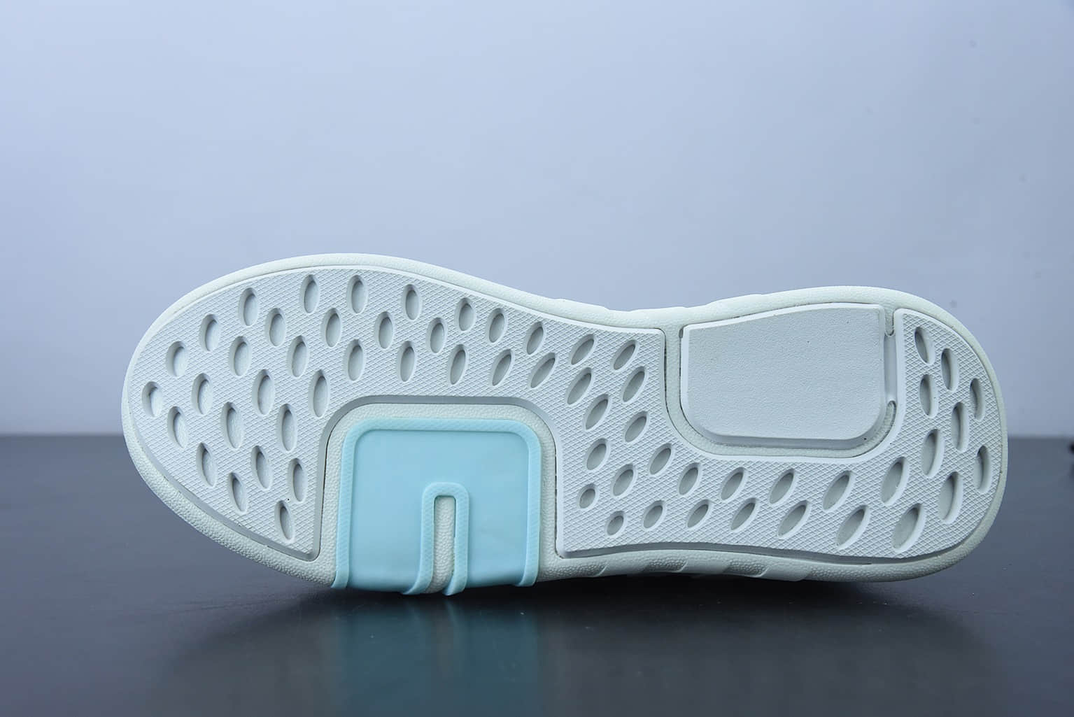 阿迪达斯Adidas EQT BASK ADV支撑者系列米白蓝粉透气轻便复古慢跑鞋纯原版本 货号：FZ0215